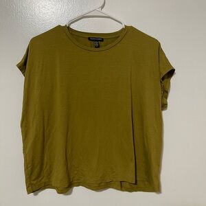 Eileen Fisher light olive green size s top
